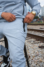 Load image into Gallery viewer, Tech Fleece Joggers- Grey
