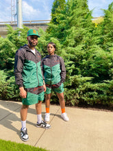 Load image into Gallery viewer, Live Above wave runner windbreaker - Black Forest